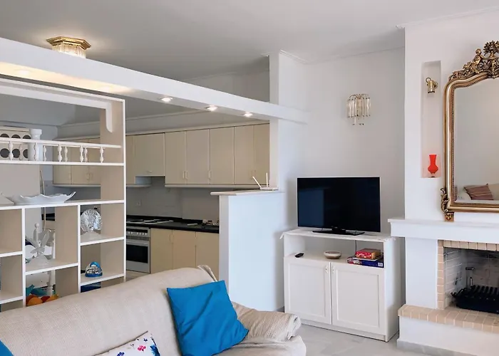 Blue Pier * Καλαμάτα